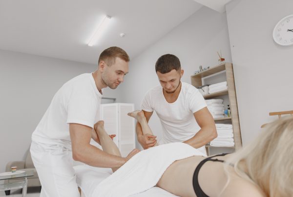 Four-hand massage in Longueuil, Qc