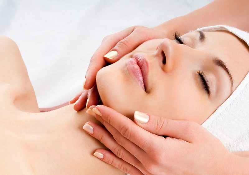 Facial Massage In Laval, QC